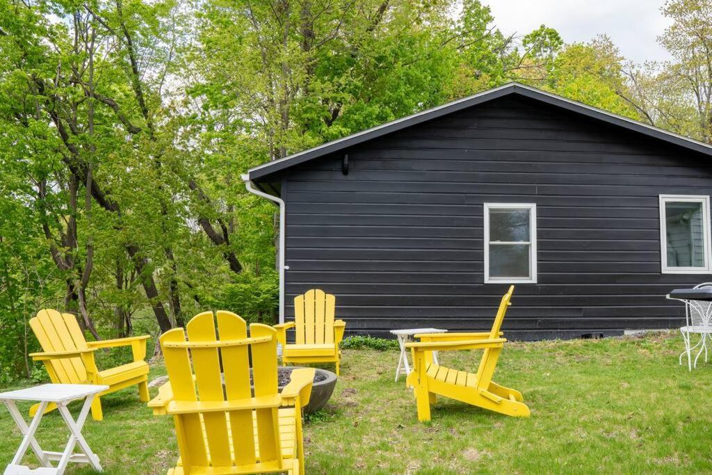 Campfire Cottage Fireplace, Fire Pit & No Chores! Kingston Extérieur photo